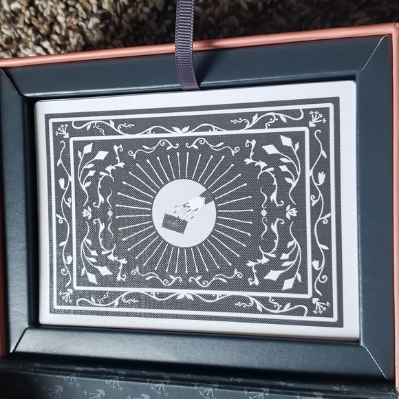 The Literary Witches Oracle Deck - Picture 4 of 7